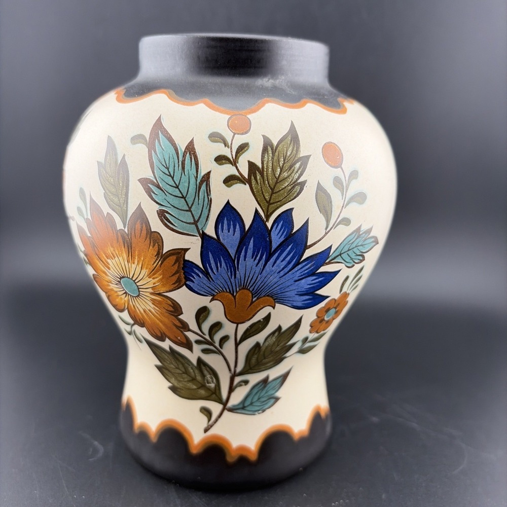 Vintage Flora  Keramiek Gouda Plateel Holland Handwork  Vase w/Cert #430